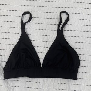 Outdoor Voices - Black Triangle Bralette